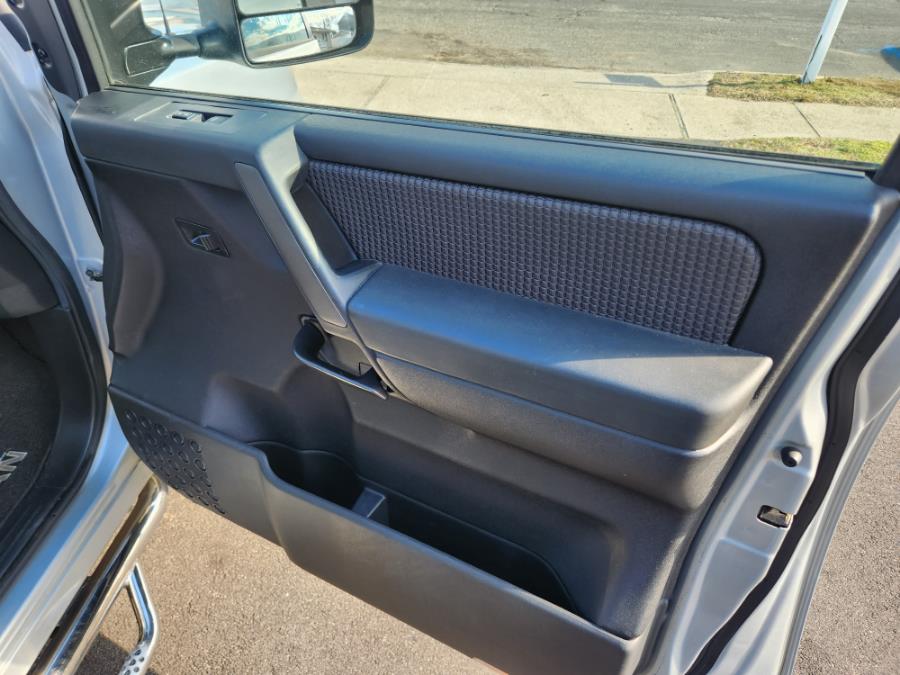 2008 Nissan Titan 4WD Crew Cab LWB SE, available for sale in West Babylon, New York | SGM Auto Sales. West Babylon, New York 2008 Nissan Titan 4WD Crew Cab LWB SE, available for sale in West Babylon, New York | SGM Auto Sales. West Babylon, New York