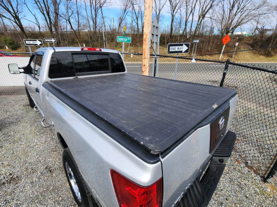 2008 Nissan Titan 4WD Crew Cab LWB SE, available for sale in West Babylon, New York | SGM Auto Sales. West Babylon, New York 2008 Nissan Titan 4WD Crew Cab LWB SE, available for sale in West Babylon, New York | SGM Auto Sales. West Babylon, New York