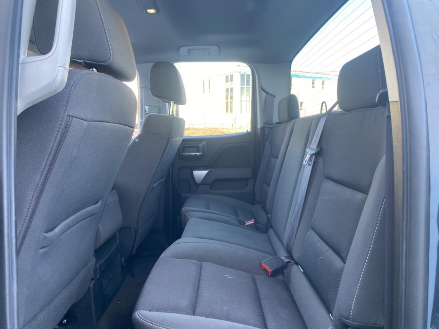 2017 Chevrolet Silverado 1500 4WD Double Cab 143.5" LT w/1LT, available for sale in Milford, Connecticut | Dealertown Auto Wholesalers. Milford, Connecticut 2017 Chevrolet Silverado 1500 4WD Double Cab 143.5" LT w/1LT, available for sale in Milford, Connecticut | Dealertown Auto Wholesalers. Milford, Connecticut