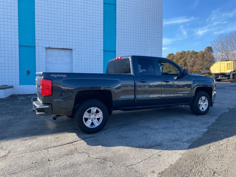 2017 Chevrolet Silverado 1500 4WD Double Cab 143.5" LT w/1LT, available for sale in Milford, Connecticut | Dealertown Auto Wholesalers. Milford, Connecticut 2017 Chevrolet Silverado 1500 4WD Double Cab 143.5" LT w/1LT, available for sale in Milford, Connecticut | Dealertown Auto Wholesalers. Milford, Connecticut