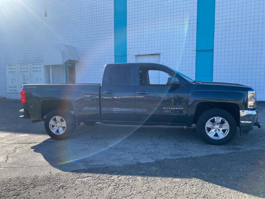 2017 Chevrolet Silverado 1500 4WD Double Cab 143.5" LT w/1LT, available for sale in Milford, Connecticut | Dealertown Auto Wholesalers. Milford, Connecticut 2017 Chevrolet Silverado 1500 4WD Double Cab 143.5" LT w/1LT, available for sale in Milford, Connecticut | Dealertown Auto Wholesalers. Milford, Connecticut