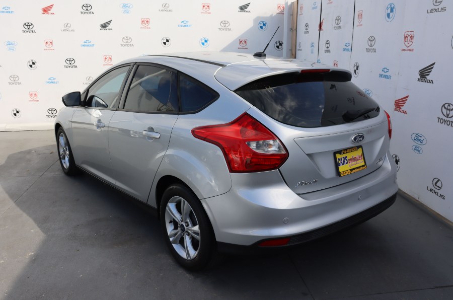 2014 Ford Focus 5dr HB SE, available for sale in Santa Ana, California | Auto Max Of Santa Ana. Santa Ana, California 2014 Ford Focus 5dr HB SE, available for sale in Santa Ana, California | Auto Max Of Santa Ana. Santa Ana, California