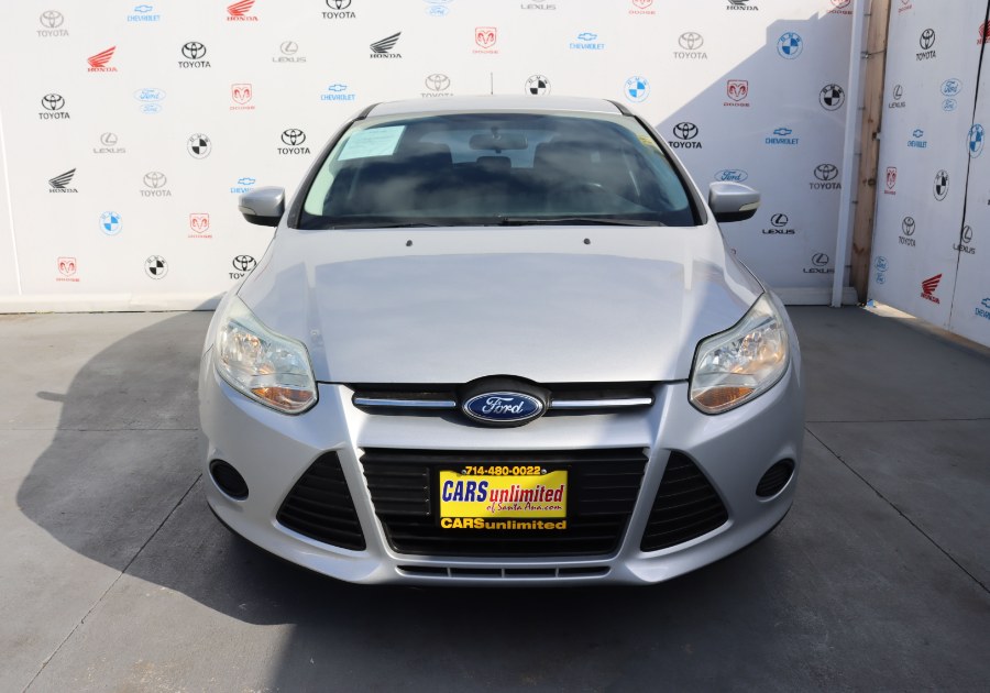 2014 Ford Focus 5dr HB SE, available for sale in Santa Ana, California | Auto Max Of Santa Ana. Santa Ana, California 2014 Ford Focus 5dr HB SE, available for sale in Santa Ana, California | Auto Max Of Santa Ana. Santa Ana, California