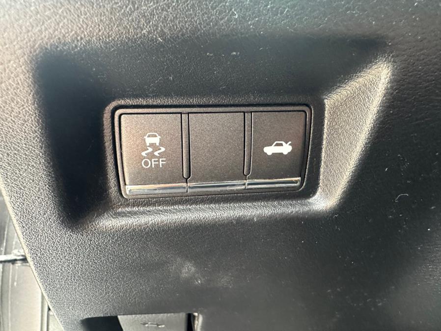 2015 Infiniti Q50 4dr Sd AWD, available for sale in Manchester, Connecticut | Carsonmain LLC. Manchester, Connecticut 2015 Infiniti Q50 4dr Sd AWD, available for sale in Manchester, Connecticut | Carsonmain LLC. Manchester, Connecticut