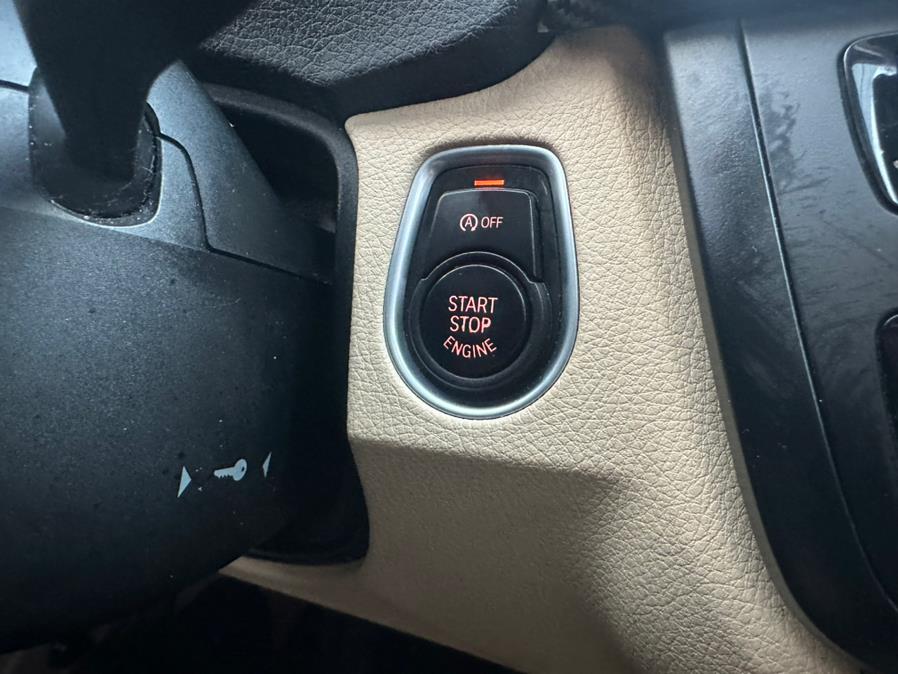 2014 BMW 3 Series 4dr Sdn 320i RWD South Africa, available for sale in Manchester, Connecticut | Carsonmain LLC. Manchester, Connecticut 2014 BMW 3 Series 4dr Sdn 320i RWD South Africa, available for sale in Manchester, Connecticut | Carsonmain LLC. Manchester, Connecticut
