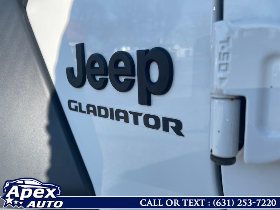 2020 Jeep Gladiator Sport S 4x4, available for sale in Selden, New York | Apex Auto. Selden, New York 2020 Jeep Gladiator Sport S 4x4, available for sale in Selden, New York | Apex Auto. Selden, New York