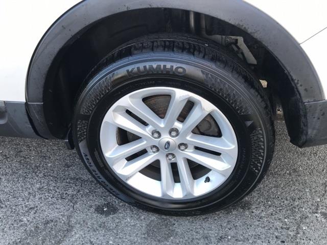 2014 Ford Explorer XLT, available for sale in Jamaica, New York | Hillside Auto Outlet. Jamaica, New York 2014 Ford Explorer XLT, available for sale in Jamaica, New York | Hillside Auto Outlet. Jamaica, New York
