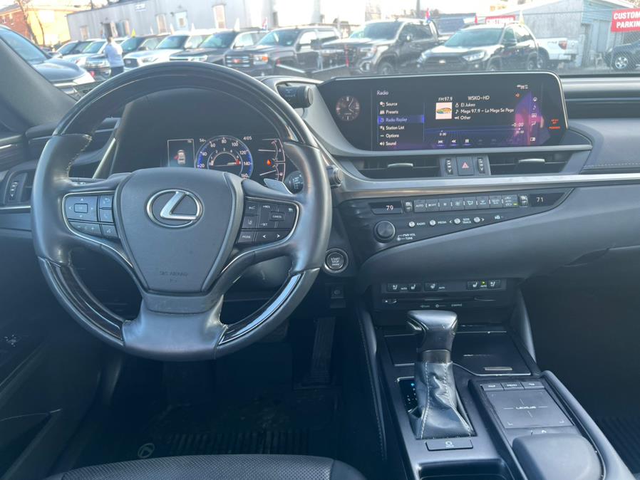 2019 Lexus ES ES 350 Luxury FWD, available for sale in Irvington , New Jersey | Auto Haus of Irvington Corp. Irvington , New Jersey 2019 Lexus ES ES 350 Luxury FWD, available for sale in Irvington , New Jersey | Auto Haus of Irvington Corp. Irvington , New Jersey