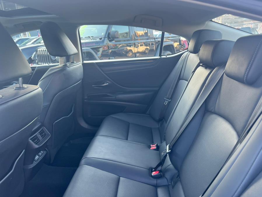 2019 Lexus ES ES 350 Luxury FWD, available for sale in Irvington , New Jersey | Auto Haus of Irvington Corp. Irvington , New Jersey 2019 Lexus ES ES 350 Luxury FWD, available for sale in Irvington , New Jersey | Auto Haus of Irvington Corp. Irvington , New Jersey