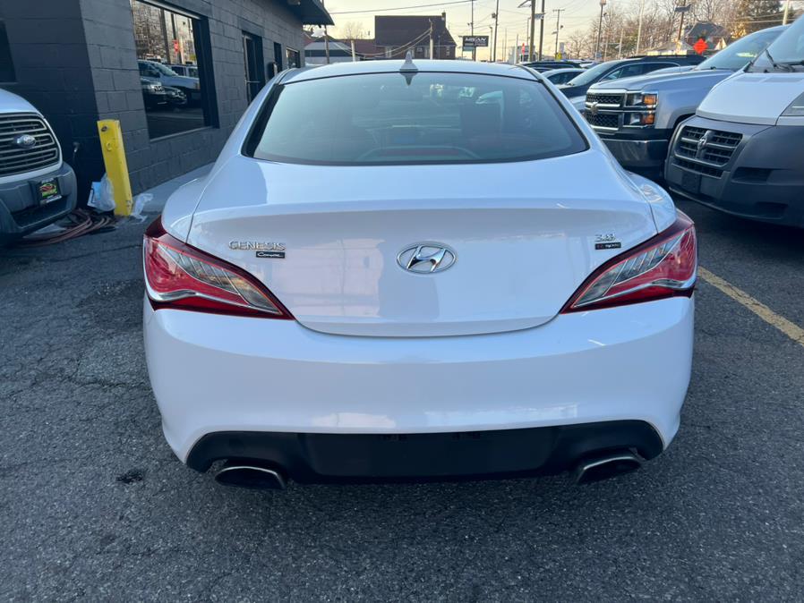 2013 Hyundai Genesis Coupe 2dr V6 3.8L R-Spec Grand Touring Red Leather, available for sale in Little Ferry, New Jersey | Easy Credit of Jersey. Little Ferry, New Jersey