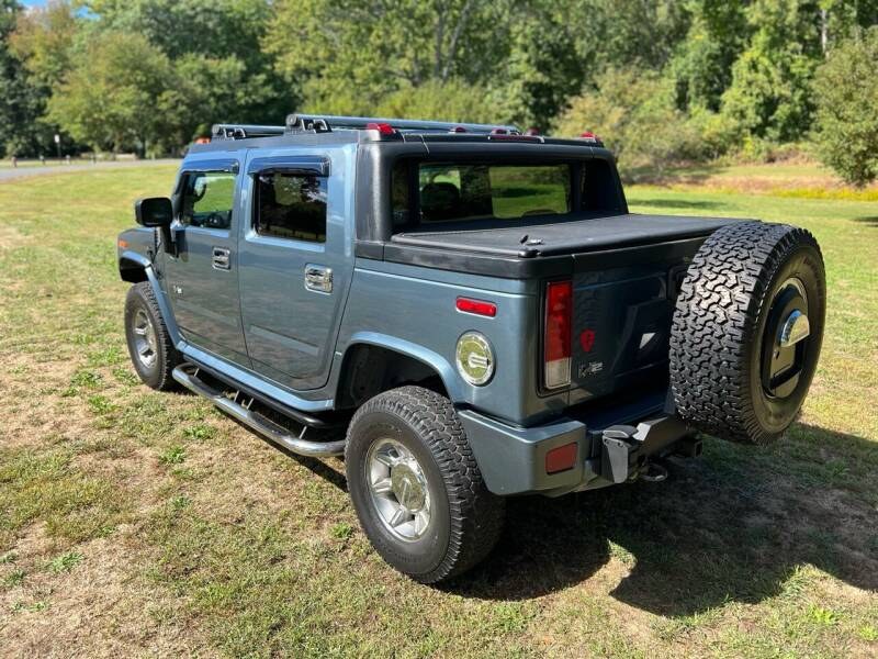 2007 HUMMER H2 4WD 4dr SUT, available for sale in Plainville, Connecticut | Choice Group LLC Choice Motor Car. Plainville, Connecticut