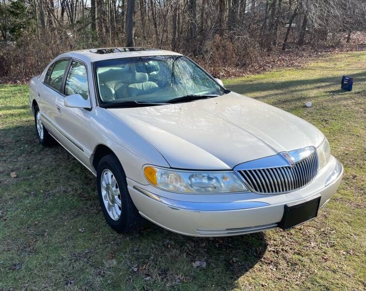 2000 Lincoln Continental 4dr Sdn, available for sale in Plainville, Connecticut | Choice Group LLC Choice Motor Car. Plainville, Connecticut
