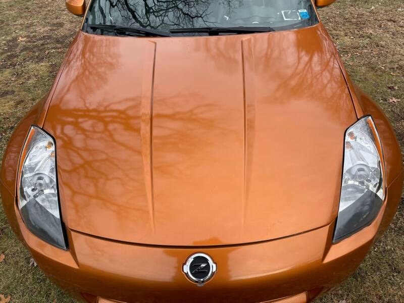 2005 Nissan 350Z 2dr Roadster Touring Auto, available for sale in Plainville, Connecticut | Choice Group LLC Choice Motor Car. Plainville, Connecticut