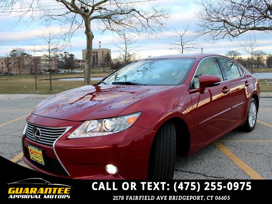 2015 Lexus Es 350 Base 4dr Sedan, available for sale in Bridgeport, Connecticut | Guarantee Approval Motors. Bridgeport, Connecticut 2015 Lexus Es 350 Base 4dr Sedan, available for sale in Bridgeport, Connecticut | Guarantee Approval Motors. Bridgeport, Connecticut