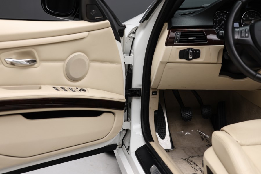 2012 BMW 3 Series 2dr Conv 335i, available for sale in North Salem, New York | Meccanic Shop North Inc. North Salem, New York 2012 BMW 3 Series 2dr Conv 335i, available for sale in North Salem, New York | Meccanic Shop North Inc. North Salem, New York