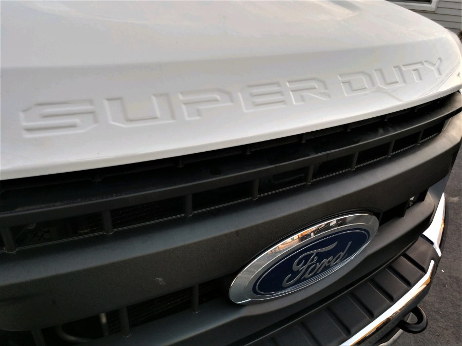 2020 Ford F250 SUP DUTY CREW CAB LONG BED XL 4WD Crew Cab 8'' Box, available for sale in COPIAGUE, New York | Warwick Auto Sales Inc. COPIAGUE, New York 2020 Ford F250 SUP DUTY CREW CAB LONG BED XL 4WD Crew Cab 8'' Box, available for sale in COPIAGUE, New York | Warwick Auto Sales Inc. COPIAGUE, New York