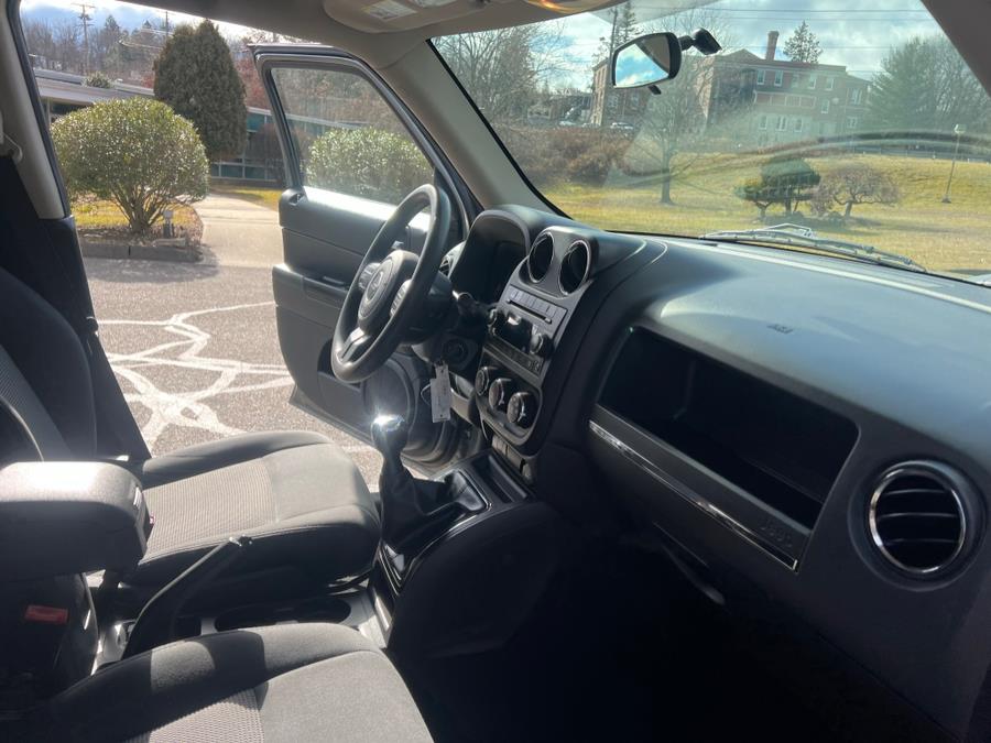 2012 Jeep Patriot 4WD 4dr Sport, available for sale in Waterbury, Connecticut | Platinum Auto Care. Waterbury, Connecticut 2012 Jeep Patriot 4WD 4dr Sport, available for sale in Waterbury, Connecticut | Platinum Auto Care. Waterbury, Connecticut