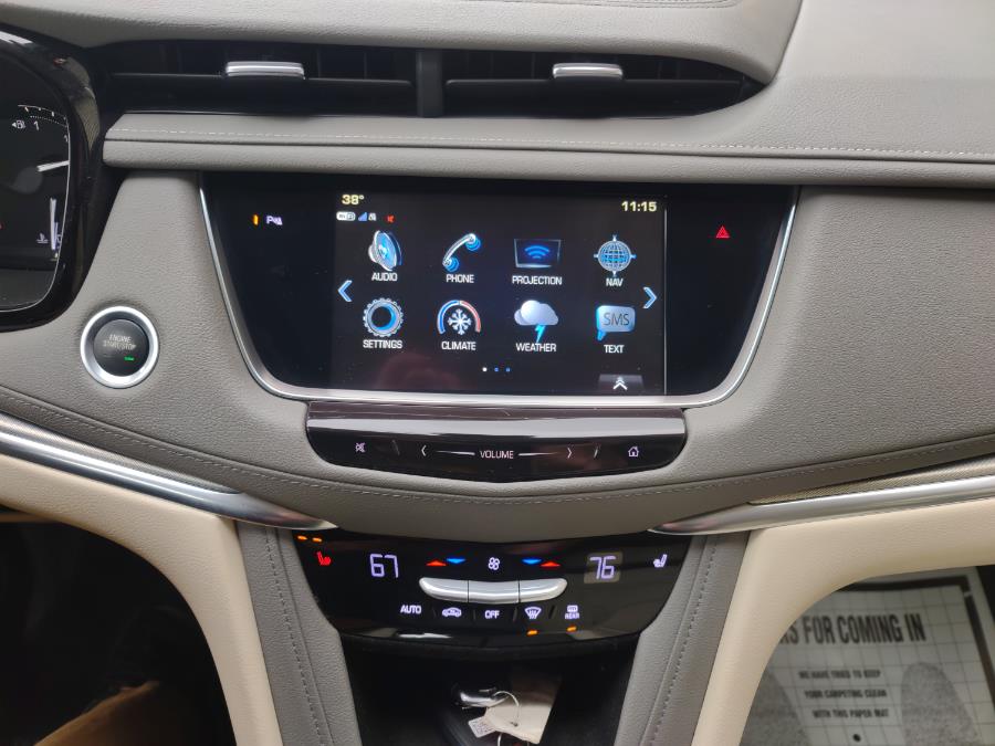 2018 Cadillac XT5 AWD 4dr Luxury, available for sale in Wantagh, New York | Alpine Motors Inc. Wantagh, New York 2018 Cadillac XT5 AWD 4dr Luxury, available for sale in Wantagh, New York | Alpine Motors Inc. Wantagh, New York