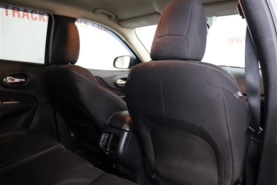 2016 Jeep Cherokee LATITUDE, available for sale in Paterson, New Jersey | Fast Track Motors. Paterson, New Jersey 2016 Jeep Cherokee LATITUDE, available for sale in Paterson, New Jersey | Fast Track Motors. Paterson, New Jersey