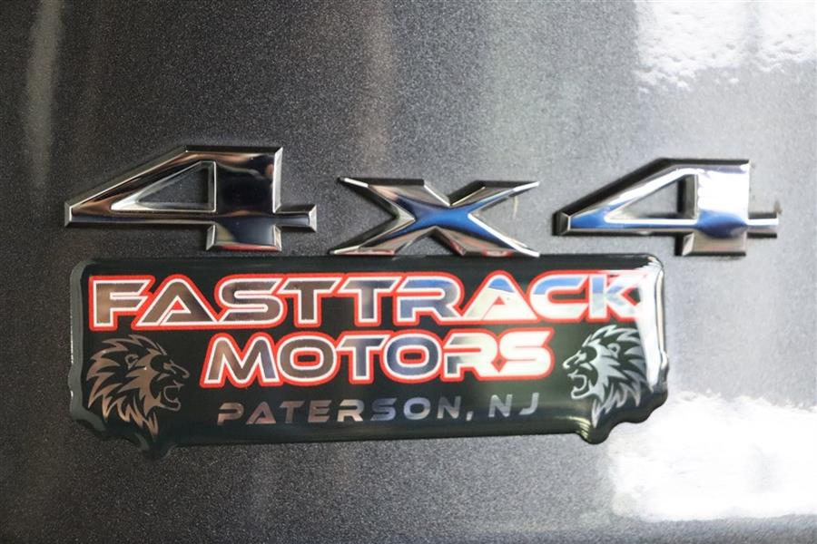2016 Jeep Cherokee LATITUDE, available for sale in Paterson, New Jersey | Fast Track Motors. Paterson, New Jersey 2016 Jeep Cherokee LATITUDE, available for sale in Paterson, New Jersey | Fast Track Motors. Paterson, New Jersey