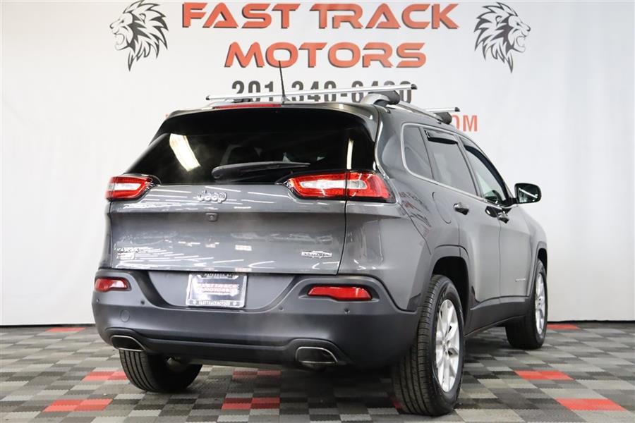 2016 Jeep Cherokee LATITUDE, available for sale in Paterson, New Jersey | Fast Track Motors. Paterson, New Jersey 2016 Jeep Cherokee LATITUDE, available for sale in Paterson, New Jersey | Fast Track Motors. Paterson, New Jersey