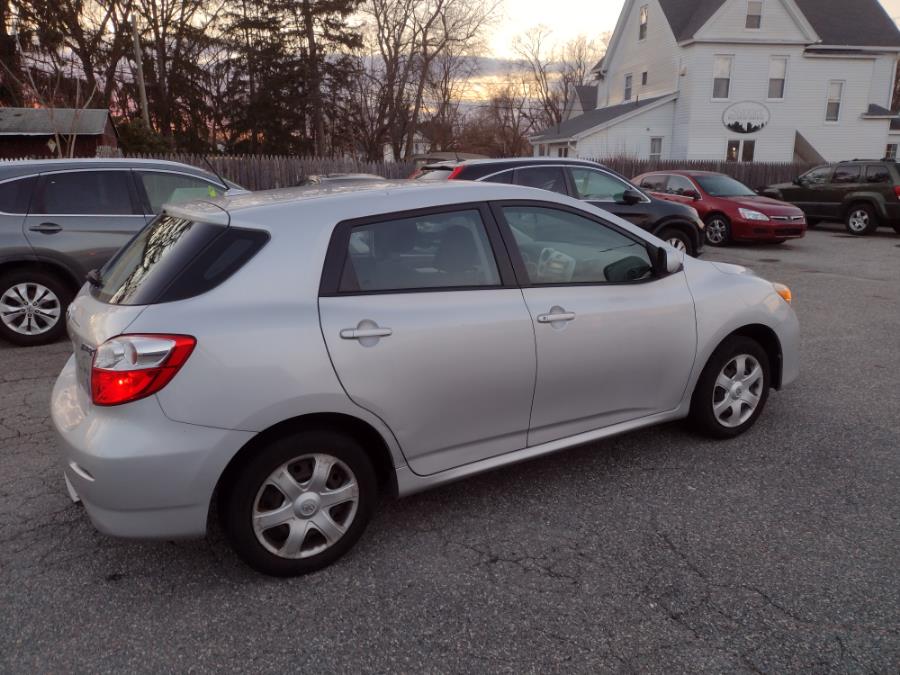 2009 Toyota Matrix 5dr Wgn Man FWD, available for sale in Chicopee, Massachusetts | Matts Auto Mall LLC. Chicopee, Massachusetts 2009 Toyota Matrix 5dr Wgn Man FWD, available for sale in Chicopee, Massachusetts | Matts Auto Mall LLC. Chicopee, Massachusetts