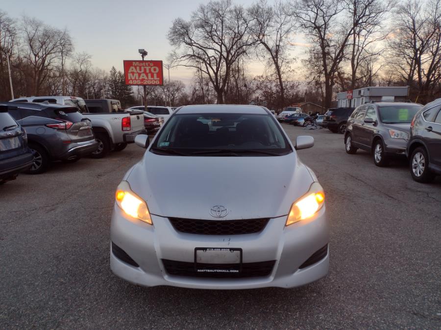 2009 Toyota Matrix 5dr Wgn Man FWD, available for sale in Chicopee, Massachusetts | Matts Auto Mall LLC. Chicopee, Massachusetts 2009 Toyota Matrix 5dr Wgn Man FWD, available for sale in Chicopee, Massachusetts | Matts Auto Mall LLC. Chicopee, Massachusetts