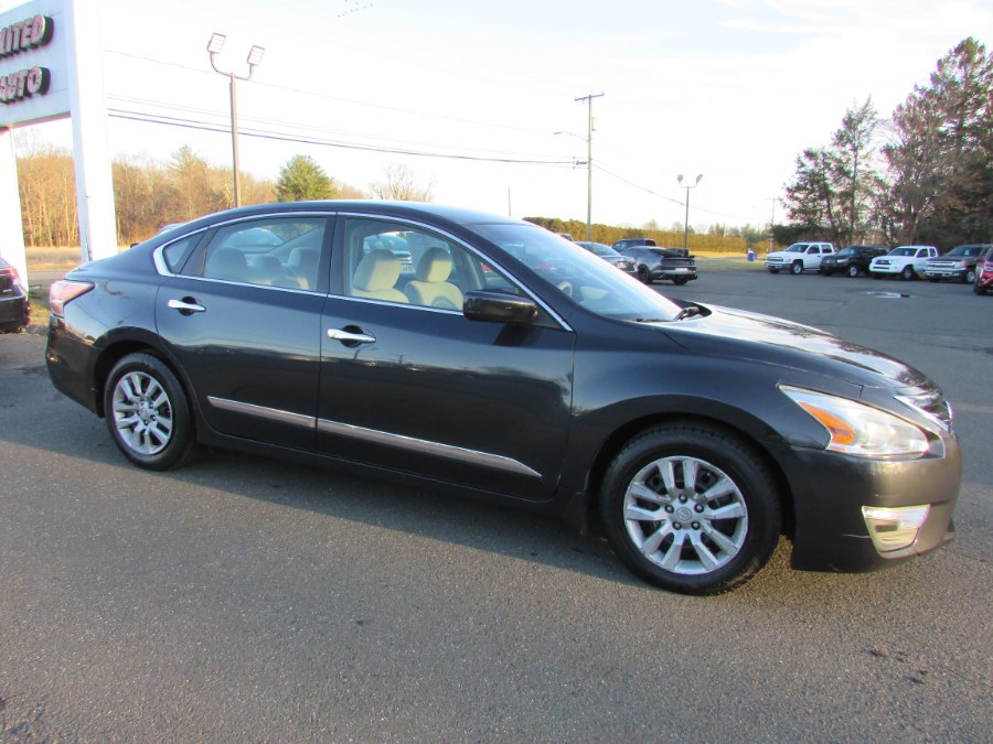 2015 Nissan Altima 4dr Sdn I4 2.5 S, available for sale in East Windsor, Connecticut | United Auto Sales of E Windsor, Inc. East Windsor, Connecticut 2015 Nissan Altima 4dr Sdn I4 2.5 S, available for sale in East Windsor, Connecticut | United Auto Sales of E Windsor, Inc. East Windsor, Connecticut