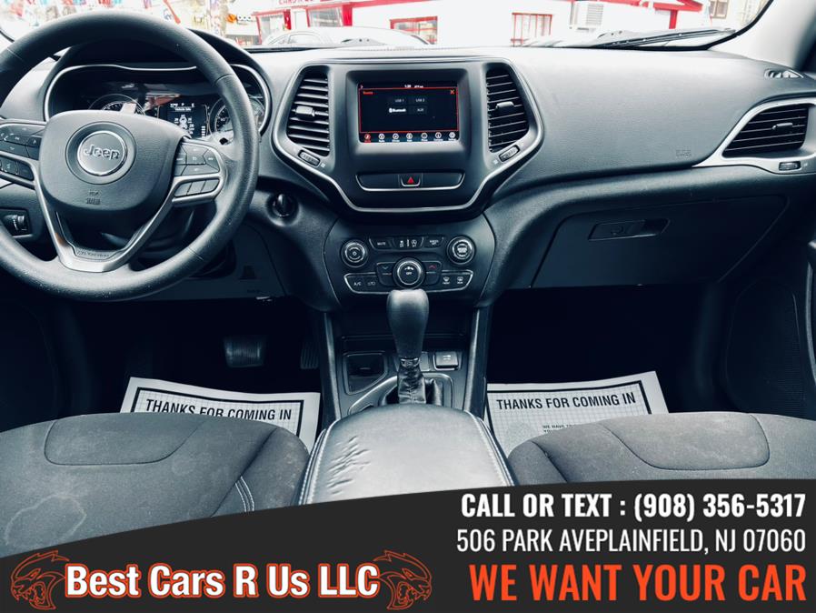 2019 Jeep Cherokee Latitude FWD, available for sale in Plainfield, New Jersey | Best Cars R Us LLC. Plainfield, New Jersey 2019 Jeep Cherokee Latitude FWD, available for sale in Plainfield, New Jersey | Best Cars R Us LLC. Plainfield, New Jersey