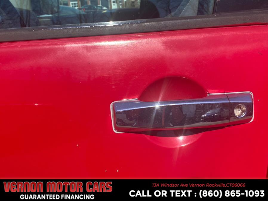 2005 Nissan Titan SE 4dr King Cab 4WD SB, available for sale in Vernon Rockville, Connecticut | Vernon Motor Cars. Vernon Rockville, Connecticut 2005 Nissan Titan SE 4dr King Cab 4WD SB, available for sale in Vernon Rockville, Connecticut | Vernon Motor Cars. Vernon Rockville, Connecticut