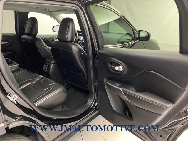 2019 Jeep Cherokee Latitude Plus 4x4, available for sale in Naugatuck, Connecticut | J&M Automotive Sls&Svc LLC. Naugatuck, Connecticut 2019 Jeep Cherokee Latitude Plus 4x4, available for sale in Naugatuck, Connecticut | J&M Automotive Sls&Svc LLC. Naugatuck, Connecticut