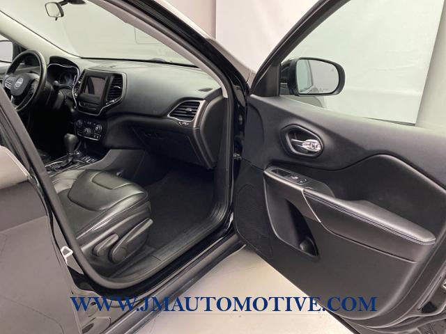 2019 Jeep Cherokee Latitude Plus 4x4, available for sale in Naugatuck, Connecticut | J&M Automotive Sls&Svc LLC. Naugatuck, Connecticut 2019 Jeep Cherokee Latitude Plus 4x4, available for sale in Naugatuck, Connecticut | J&M Automotive Sls&Svc LLC. Naugatuck, Connecticut