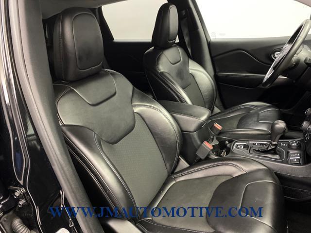 2019 Jeep Cherokee Latitude Plus 4x4, available for sale in Naugatuck, Connecticut | J&M Automotive Sls&Svc LLC. Naugatuck, Connecticut 2019 Jeep Cherokee Latitude Plus 4x4, available for sale in Naugatuck, Connecticut | J&M Automotive Sls&Svc LLC. Naugatuck, Connecticut