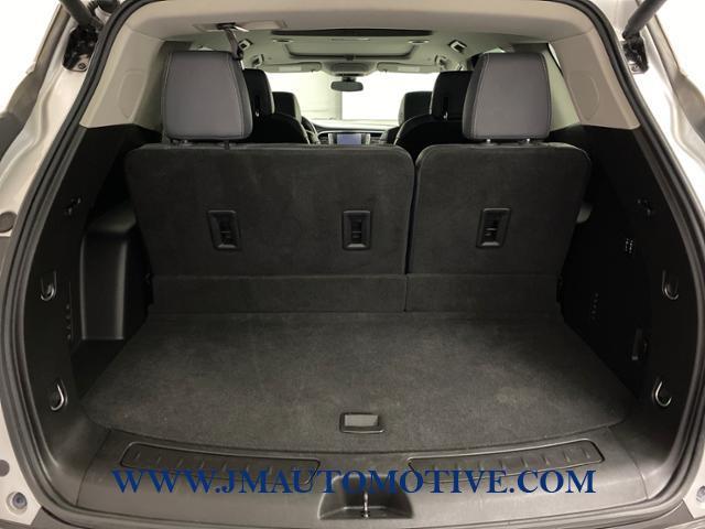 2018 Buick Enclave AWD 4dr Premium, available for sale in Naugatuck, Connecticut | J&M Automotive Sls&Svc LLC. Naugatuck, Connecticut 2018 Buick Enclave AWD 4dr Premium, available for sale in Naugatuck, Connecticut | J&M Automotive Sls&Svc LLC. Naugatuck, Connecticut