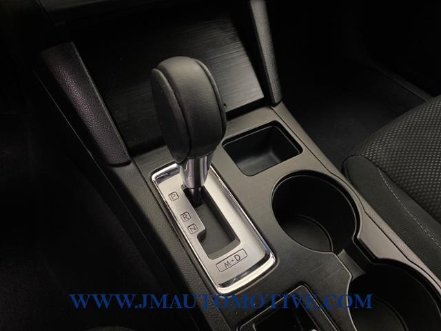 2017 Subaru Outback 2.5i Premium, available for sale in Naugatuck, Connecticut | J&M Automotive Sls&Svc LLC. Naugatuck, Connecticut 2017 Subaru Outback 2.5i Premium, available for sale in Naugatuck, Connecticut | J&M Automotive Sls&Svc LLC. Naugatuck, Connecticut
