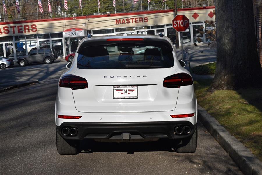 2018 Porsche Cayenne Platinum Edition AWD 4dr SUV, available for sale in Great Neck, New York | Camy Cars. Great Neck, New York 2018 Porsche Cayenne Platinum Edition AWD 4dr SUV, available for sale in Great Neck, New York | Camy Cars. Great Neck, New York