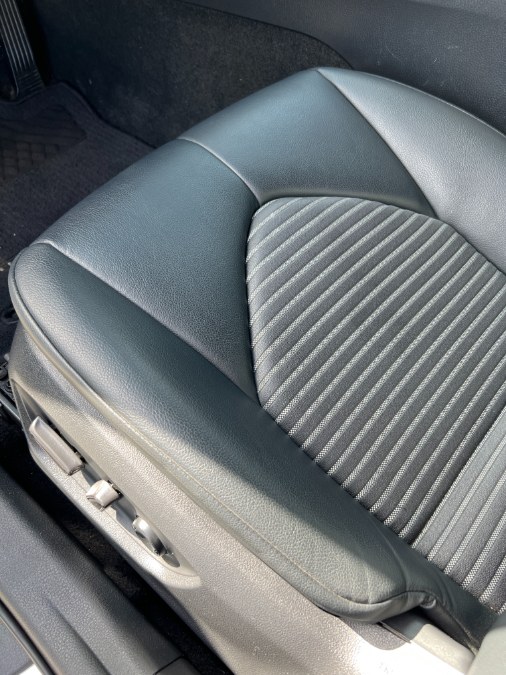 2019 Toyota Camry SE Auto (Natl), available for sale in Miami, Florida | 26 Motors Miami. Miami, Florida 2019 Toyota Camry SE Auto (Natl), available for sale in Miami, Florida | 26 Motors Miami. Miami, Florida