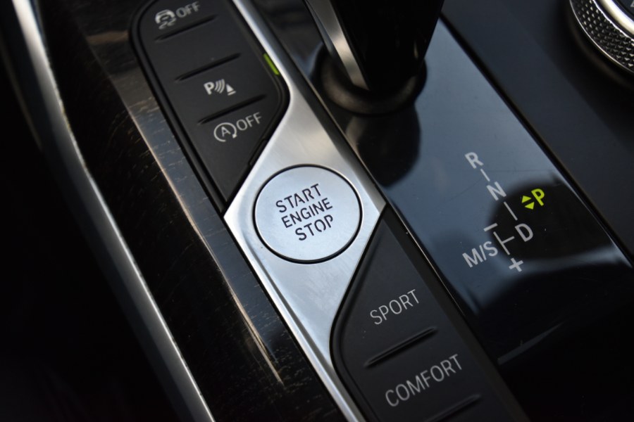 2020 BMW 3 Series 330i xDrive Sedan, available for sale in Waterbury, Connecticut | Highline Car Connection. Waterbury, Connecticut 2020 BMW 3 Series 330i xDrive Sedan, available for sale in Waterbury, Connecticut | Highline Car Connection. Waterbury, Connecticut