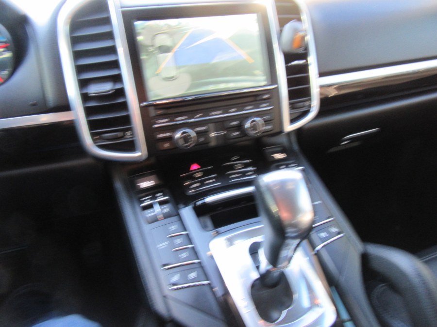 2014 Porsche Cayenne AWD 4dr Tiptronic, available for sale in Little Ferry, New Jersey | Royalty Auto Sales. Little Ferry, New Jersey 2014 Porsche Cayenne AWD 4dr Tiptronic, available for sale in Little Ferry, New Jersey | Royalty Auto Sales. Little Ferry, New Jersey