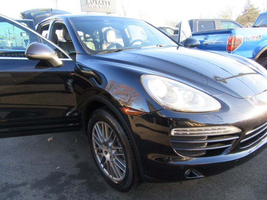 2014 Porsche Cayenne AWD 4dr Tiptronic, available for sale in Little Ferry, New Jersey | Royalty Auto Sales. Little Ferry, New Jersey 2014 Porsche Cayenne AWD 4dr Tiptronic, available for sale in Little Ferry, New Jersey | Royalty Auto Sales. Little Ferry, New Jersey