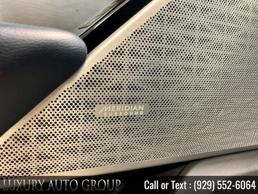 2019 Land Rover Range Rover Velar P250 R-Dynamic SE, available for sale in Bronx, New York | Luxury Auto Group. Bronx, New York 2019 Land Rover Range Rover Velar P250 R-Dynamic SE, available for sale in Bronx, New York | Luxury Auto Group. Bronx, New York