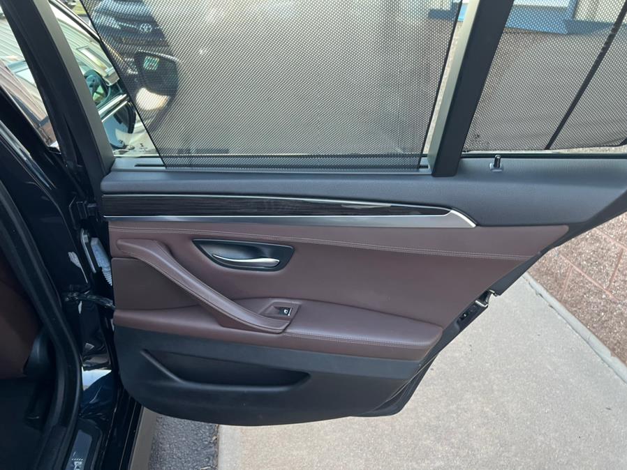 2014 BMW 5 Series 4dr Sdn 550i xDrive AWD, available for sale in East Windsor, Connecticut | Century Auto And Truck. East Windsor, Connecticut 2014 BMW 5 Series 4dr Sdn 550i xDrive AWD, available for sale in East Windsor, Connecticut | Century Auto And Truck. East Windsor, Connecticut