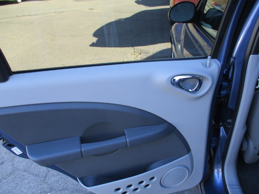 2007 Chrysler PT Cruiser 4dr Wgn Limited, available for sale in Meriden, Connecticut | Cos Central Auto. Meriden, Connecticut 2007 Chrysler PT Cruiser 4dr Wgn Limited, available for sale in Meriden, Connecticut | Cos Central Auto. Meriden, Connecticut