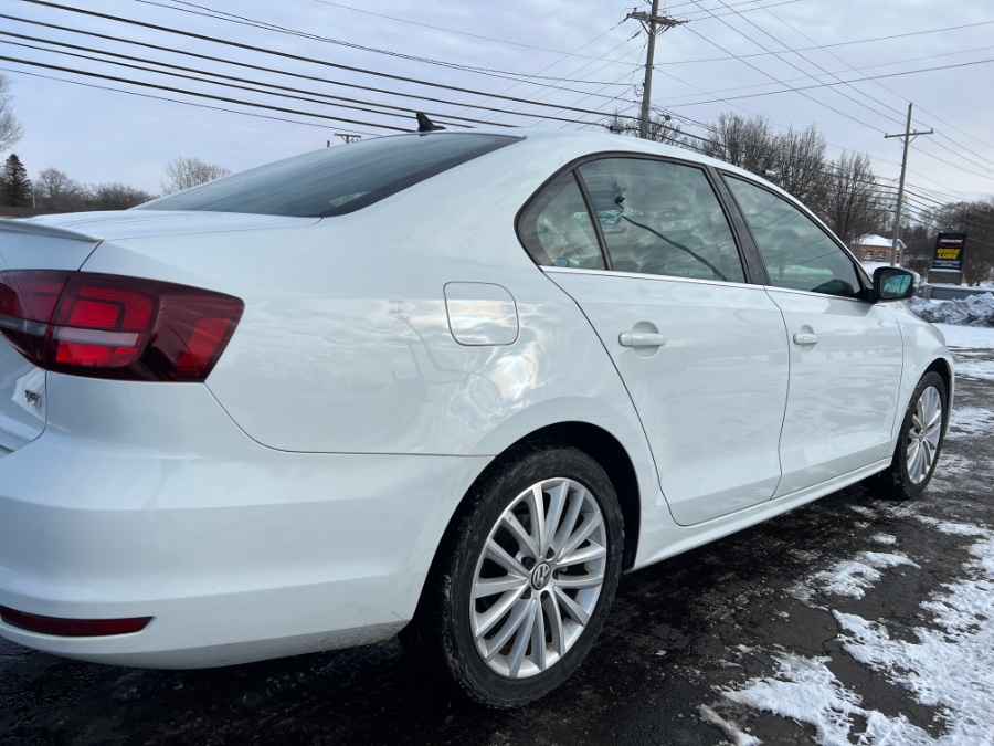 2016 Volkswagen Jetta Sedan 4dr Auto 1.8T SEL PZEV, available for sale in Ortonville, Michigan | Marsh Auto Sales LLC. Ortonville, Michigan 2016 Volkswagen Jetta Sedan 4dr Auto 1.8T SEL PZEV, available for sale in Ortonville, Michigan | Marsh Auto Sales LLC. Ortonville, Michigan