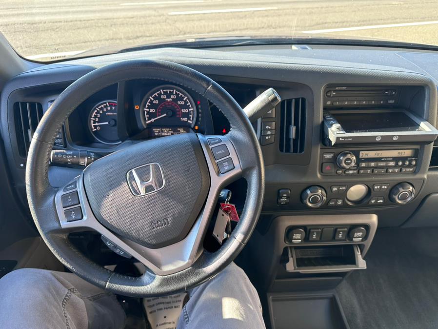 2011 Honda Ridgeline 4WD Crew Cab RTL w/Navi, available for sale in Derby, Connecticut | Bridge Motors LLC. Derby, Connecticut 2011 Honda Ridgeline 4WD Crew Cab RTL w/Navi, available for sale in Derby, Connecticut | Bridge Motors LLC. Derby, Connecticut