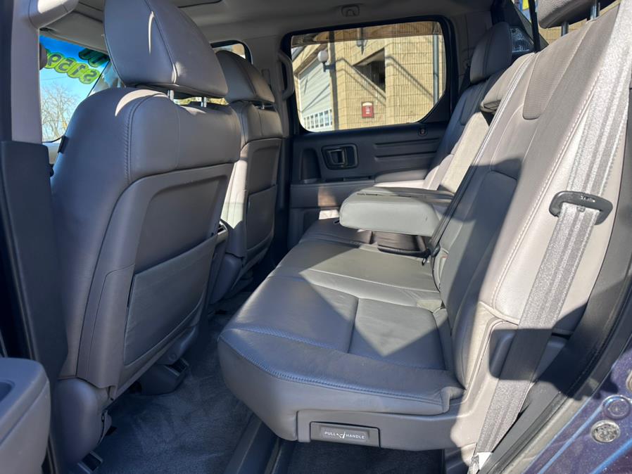 2011 Honda Ridgeline 4WD Crew Cab RTL w/Navi, available for sale in Derby, Connecticut | Bridge Motors LLC. Derby, Connecticut 2011 Honda Ridgeline 4WD Crew Cab RTL w/Navi, available for sale in Derby, Connecticut | Bridge Motors LLC. Derby, Connecticut