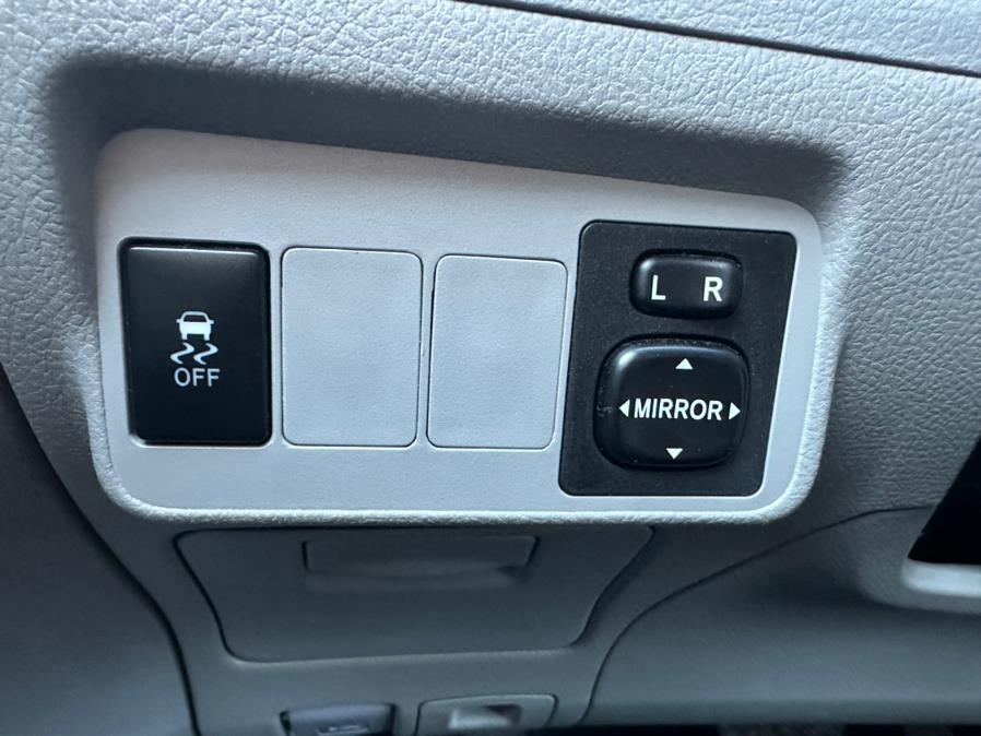 2011 Toyota Corolla 4dr Sdn Auto LE (Natl), available for sale in Manchester, Connecticut | Carsonmain LLC. Manchester, Connecticut 2011 Toyota Corolla 4dr Sdn Auto LE (Natl), available for sale in Manchester, Connecticut | Carsonmain LLC. Manchester, Connecticut