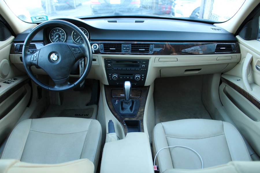 2007 BMW 3 Series 4dr Sdn 335xi AWD, available for sale in BROOKLYN, New York | Deals on Wheels International Auto. BROOKLYN, New York 2007 BMW 3 Series 4dr Sdn 335xi AWD, available for sale in BROOKLYN, New York | Deals on Wheels International Auto. BROOKLYN, New York
