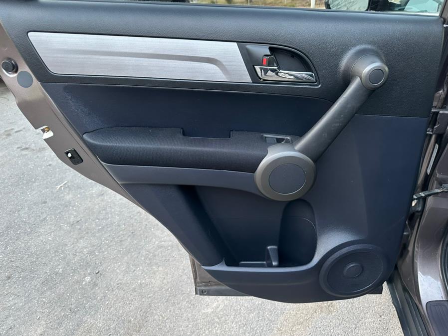 2011 Honda CR-V 4WD 5dr SE, available for sale in New Britain, Connecticut | Central Auto Sales & Service. New Britain, Connecticut 2011 Honda CR-V 4WD 5dr SE, available for sale in New Britain, Connecticut | Central Auto Sales & Service. New Britain, Connecticut