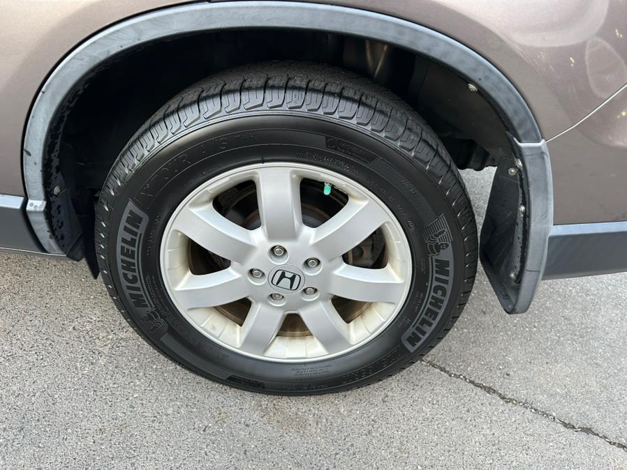 2011 Honda CR-V 4WD 5dr SE, available for sale in New Britain, Connecticut | Central Auto Sales & Service. New Britain, Connecticut 2011 Honda CR-V 4WD 5dr SE, available for sale in New Britain, Connecticut | Central Auto Sales & Service. New Britain, Connecticut